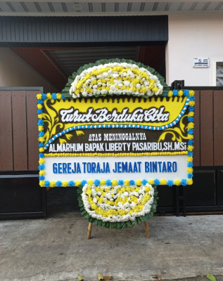 Papan Bunga Duka di Loloda Kepulauan