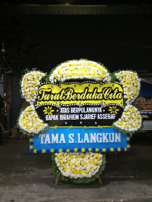 Papan Bunga Duka di Loloda Kepulauan