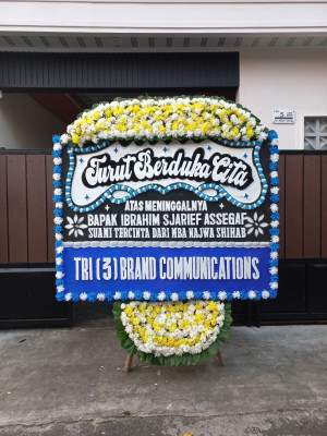 Papan Bunga Duka di Loloda Kepulauan